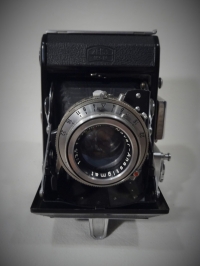 ikonta-a521-front.JPG